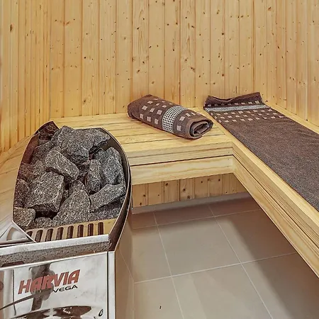 10 Person In Hasselberg * Kappeln